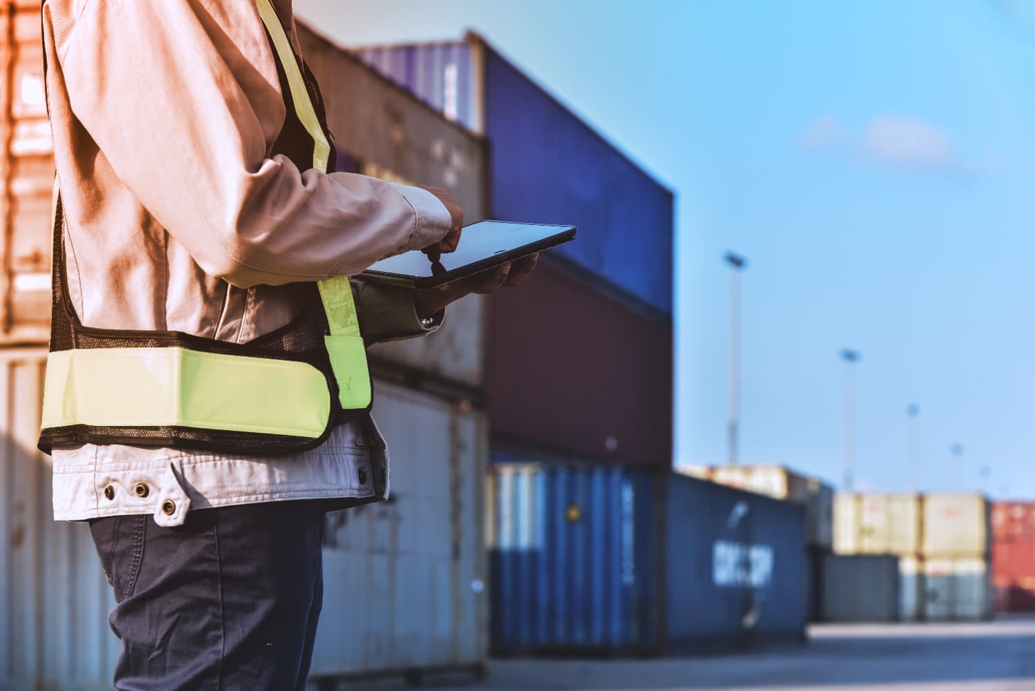 Mastering Customs Clearance: Essential Documents & Procedures You Should Know